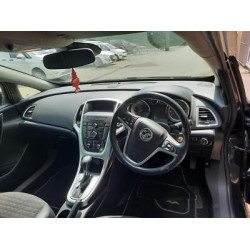 Vauxhall Astra GTC SRI CDTI Auto 2.0 3 Door. 2013. 81769 miles. YK63 WKN. £2995.00