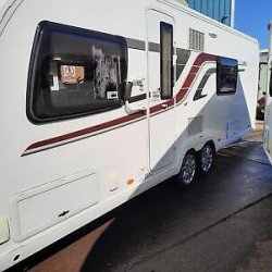 Swift Elegance 630 4 Berth Twin Axle Tourer. 2015. Fixed Bed. £16495.00