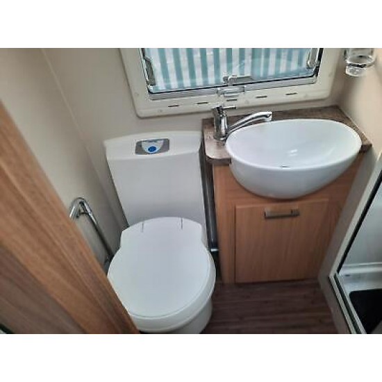 Elddis Crusader Tempest 6 berth 2011 Fixed triple bunk beds £9995.00 Elddis Crusader Tempest 6 berth 2011 Fixed triple bunk beds £9995.00