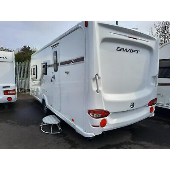 SWIFT CONQUEROR 530 4 BERTH TOURER 2012 £9995.00 SWIFT CONQUEROR 530 4 BERTH TOURER 2012 £9995.00