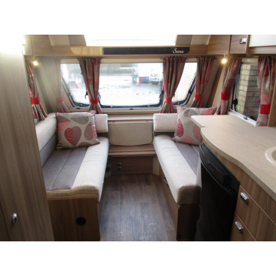 SWIFT SPRITE SIENA 4 TOURING CARAVAN 4 BERTH £13995.00 2017 FIXED BED