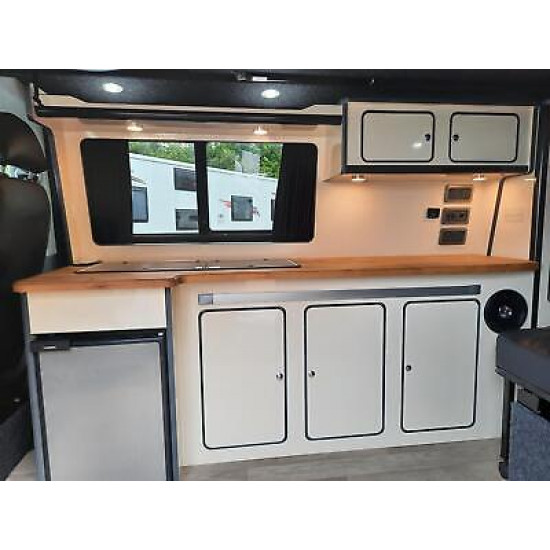 Volkswagen Transporter 4 (2+2) Berth/4 Belted seats BL70 PKC 2021 27000 miles £39995.00 Volkswagen Transporter 4 (2+2) Berth/4 Belted seats BL70 PKC 2021 27000 miles £39995.00